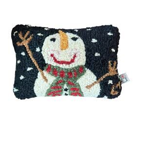 Chandler Four Corners Snowman Pillow Black Rectangle Hand Hooked Laura Megroz